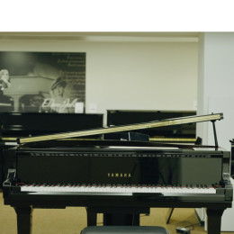 Yamaha DGB-1 Enspire von 2024 in Zwart glimmend
