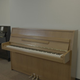 Yamaha M-5j von 1983 in Noten mat