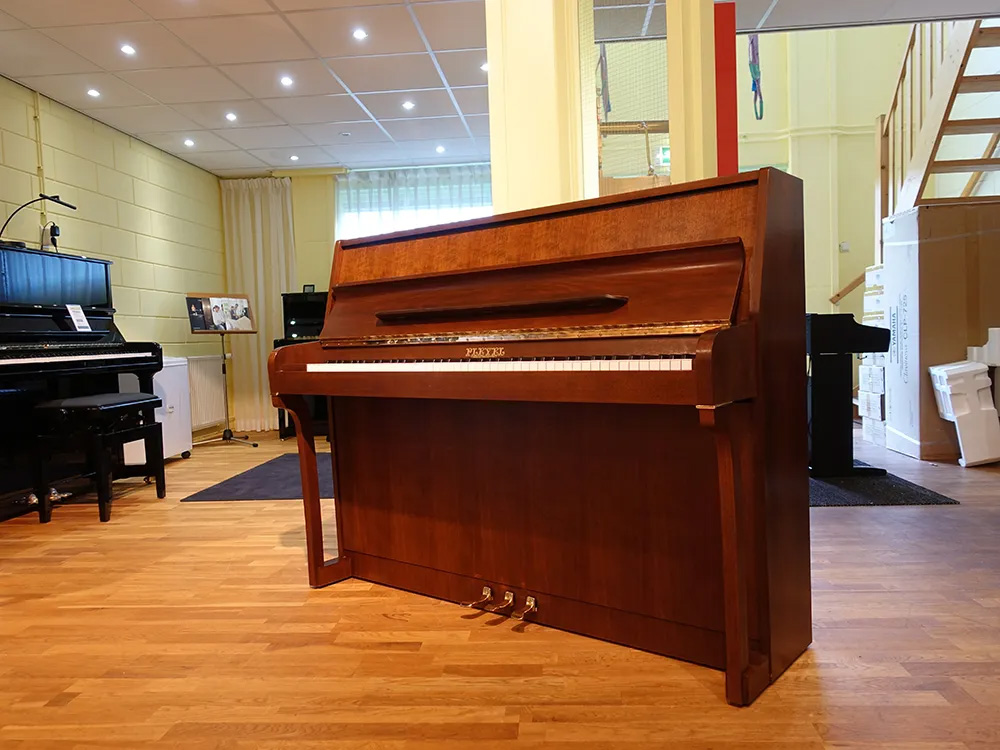 Pleyel Marigny (by Schimmel) von 1982 in Noten mat