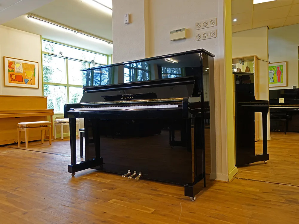 Kawai BS-1A von 1992 in Zwart glimmend