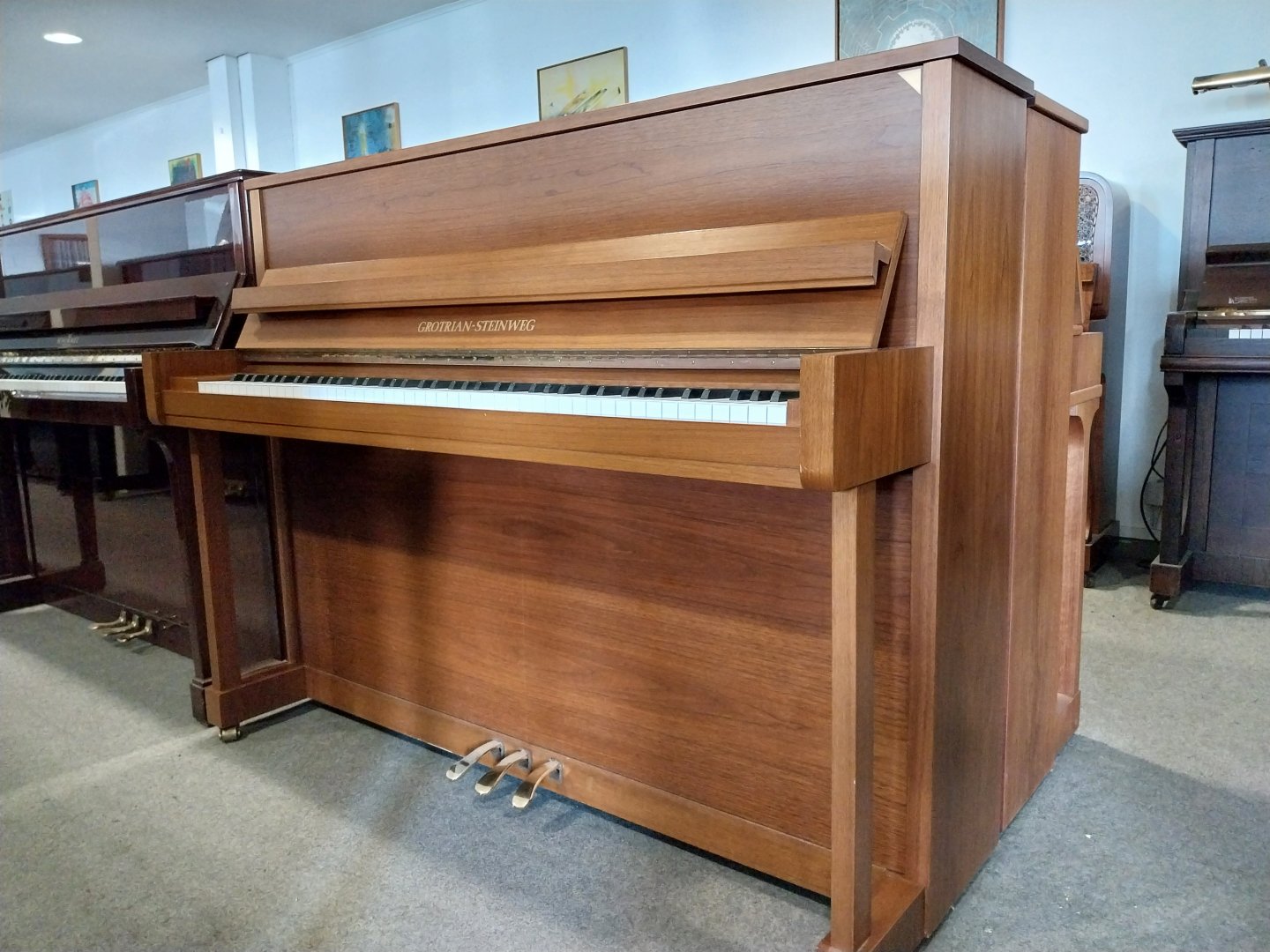 Grotrian-Steinweg 114 Klassik von 1993 in Noten mat