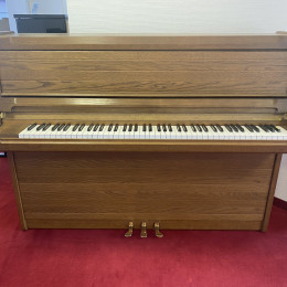 Schimmel 113 von 1978 in Eiken mat