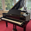 Yamaha C3 von 1975 in Zwart glimmend
