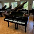 Yamaha C3 von 1988 in Zwart glimmend