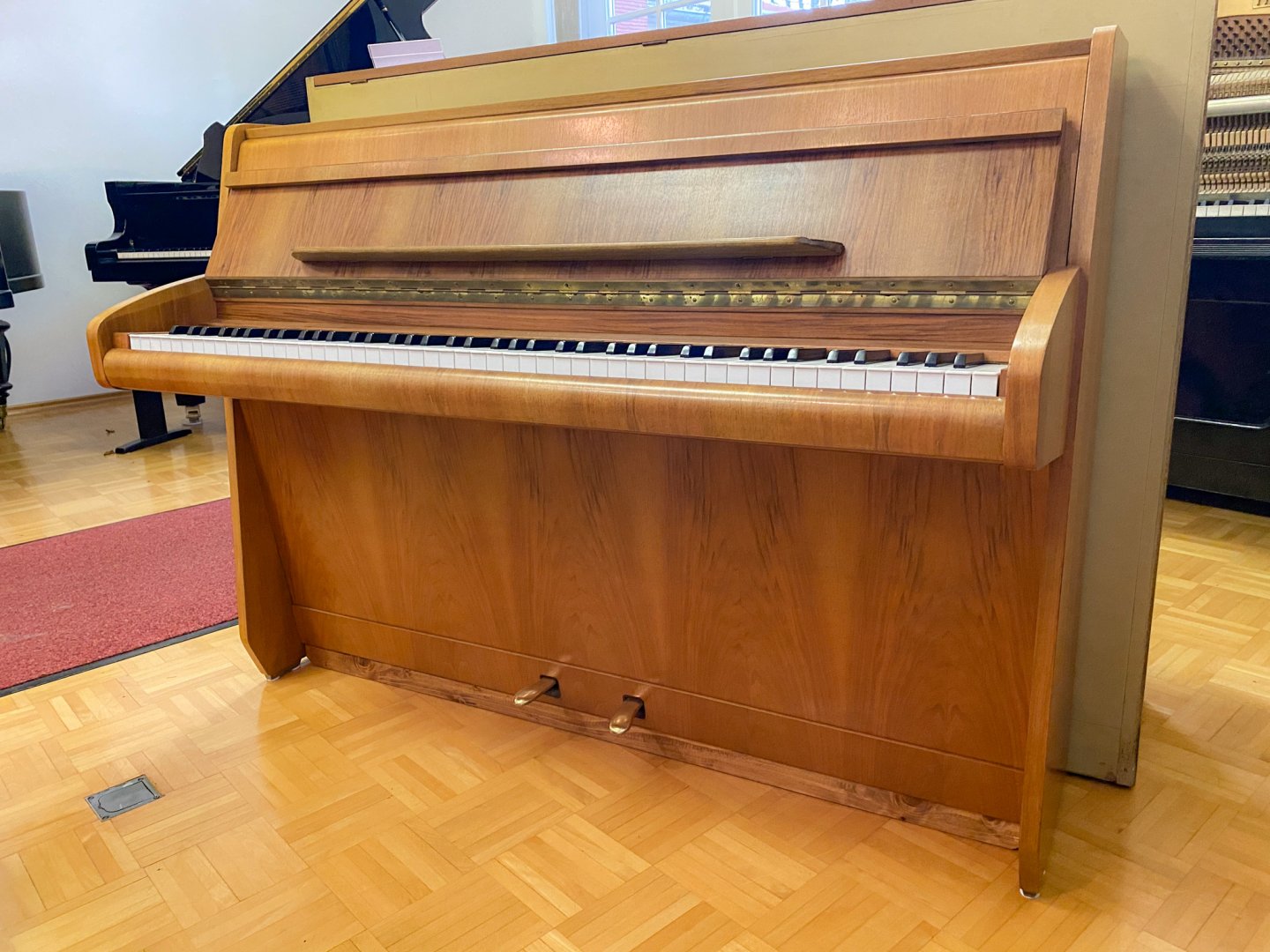 schimmel piano schimmel piano