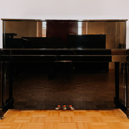 Kawai CX 5 von 1999 in Zwart glimmend