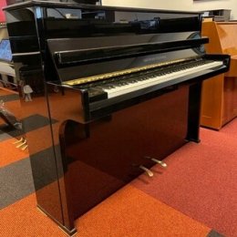 Grotrian-Steinweg Cristal von 2005 in Zwart glimmend