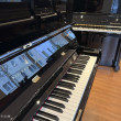 Steinway & Sons K-132 Silent von 2005 in Zwart glimmend