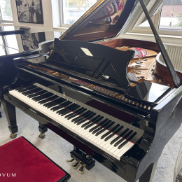 Steinway & Sons B-211 von 1995 in Zwart glimmend